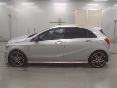Mercedes-Benz A CLASS  с аукциона в Японии