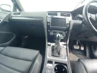 Volkswagen Golf лот № 38346 оценка 4.5  с аукциона в Японии 8