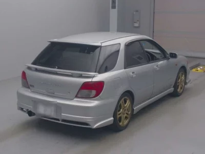 Subaru IMPREZA  с аукциона в Японии