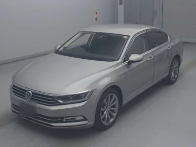 Volkswagen Passat  с аукциона в Японии