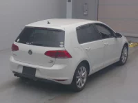 Volkswagen Golf лот № 5029 оценка 3.5  с аукциона в Японии 1
