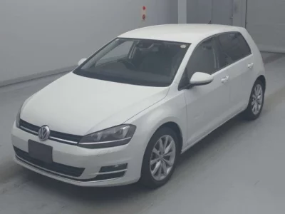 Volkswagen Golf  с аукциона в Японии