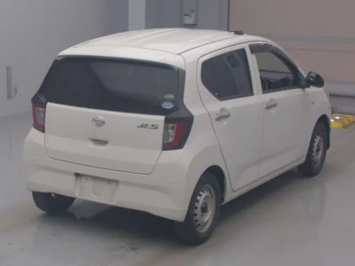Daihatsu MIRA E S  с аукциона в Японии
