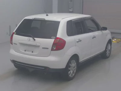 Mazda Verisa