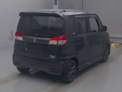 Suzuki Solio
