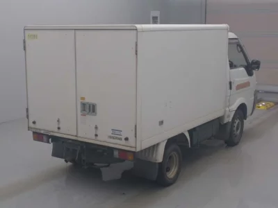 Mazda BONGO  с аукциона в Японии