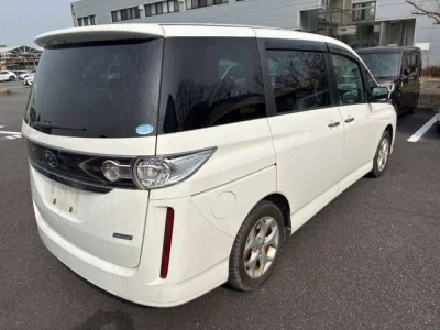 Mazda Biante