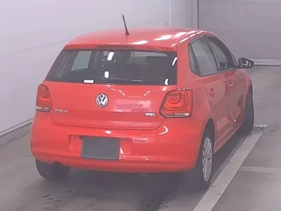 Volkswagen Polo  с аукциона в Японии