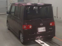 Daihatsu TANTO лот № 50058 оценка 3.5  с аукциона в Японии 5