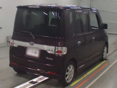 Daihatsu TANTO  с аукциона в Японии