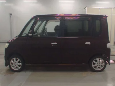Daihatsu TANTO  с аукциона в Японии