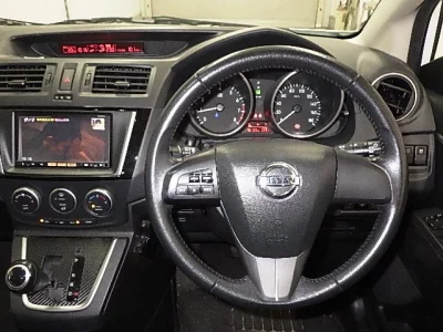 Nissan Lafesta