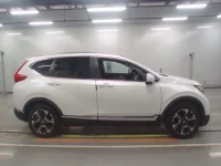 Honda CR-V лот № 30305 оценка 4  с аукциона в Японии 2
