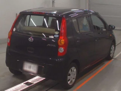 Daihatsu MIRA  с аукциона в Японии