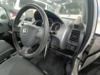 Honda FIT лот № 10054 оценка 3.5  с аукциона в Японии 6
