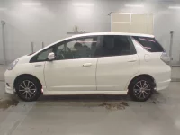 Honda FIT SHUTTLE лот № 30066 оценка 4  с аукциона в Японии 3