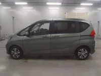 Honda FREED лот № 30007 оценка 5  с аукциона в Японии 3