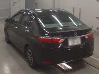 Honda GRACE лот № 30467 оценка 3.5  с аукциона в Японии 5