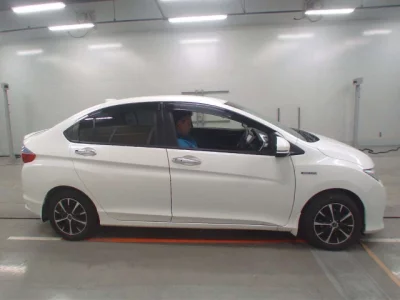 Honda GRACE