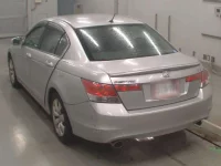 Honda INSPIRE лот № 10063 оценка 3.5  с аукциона в Японии 5