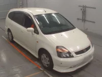 Honda STREAM лот № 10050 оценка 4  с аукциона в Японии 4