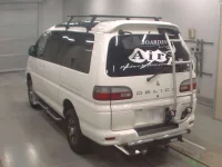 Mitsubishi DELICA лот № 10228 оценка 3  с аукциона в Японии 5