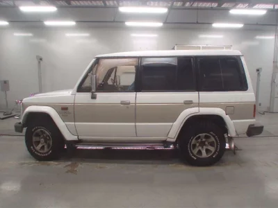 Mitsubishi PAJERO  с аукциона в Японии