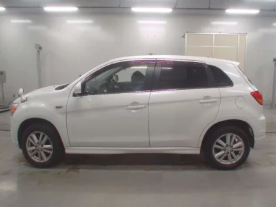 Mitsubishi RVR