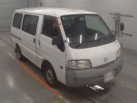 Mazda BONGO VAN лот № 10296 оценка 3  с аукциона в Японии 4