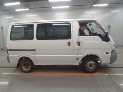 Mazda Bongo Van