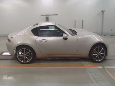 Mazda Roadster