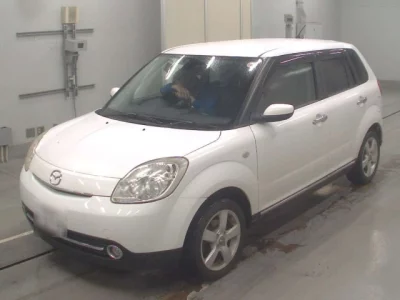 Mazda Verisa