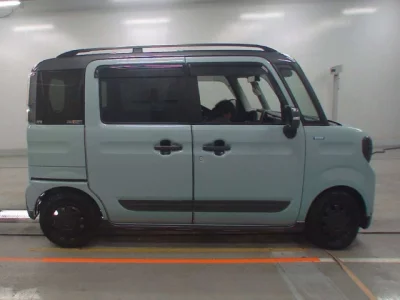 Suzuki Spacia Gear