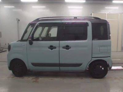 Suzuki Spacia Gear