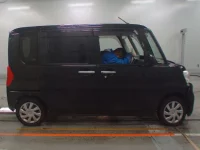 Daihatsu TANTO лот № 208 оценка RA  с аукциона в Японии 2