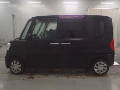 Daihatsu TANTO  с аукциона в Японии