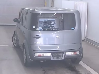 Nissan CUBE  с аукциона в Японии