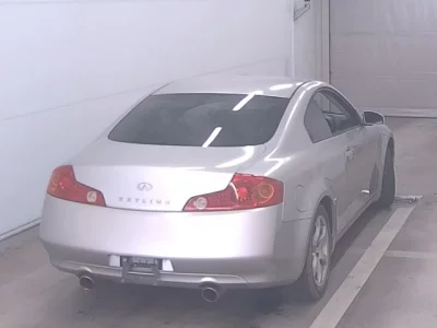 Nissan SKYLINE  с аукциона в Японии