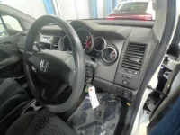 Honda CROSSROAD лот № 30724 оценка 4  с аукциона в Японии 6