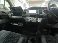 Honda CROSSROAD лот № 30550 оценка 3  с аукциона в Японии 8