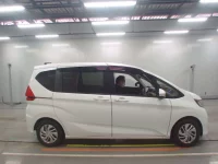 Honda FREED лот № 30646 оценка 3.5  с аукциона в Японии 2