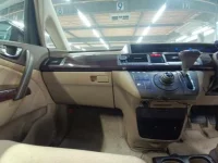 Honda ELYSION лот № 10342 оценка 3.5  с аукциона в Японии 8