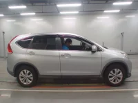 Honda CR-V лот № 30863 оценка 3.5  с аукциона в Японии 2