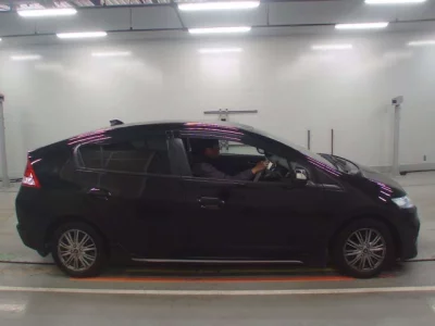 Honda INSIGHT  с аукциона в Японии