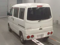 Mitsubishi MINICAB VAN лот № 50180 оценка 3  с аукциона в Японии 5