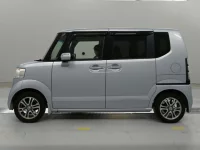Honda N BOX лот № 428 оценка 3.5  с аукциона в Японии 3