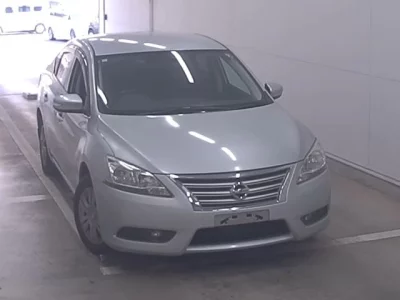 Nissan SYLPHY  с аукциона в Японии