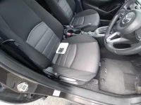 Mazda CX-3 лот № 30880 оценка 4  с аукциона в Японии 7