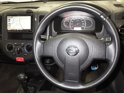 Nissan AD