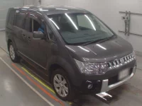 Mitsubishi DELICA D5 лот № 30574 оценка 3.5  с аукциона в Японии 4